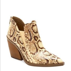 Snakeskin style leather booties Vince Camuto